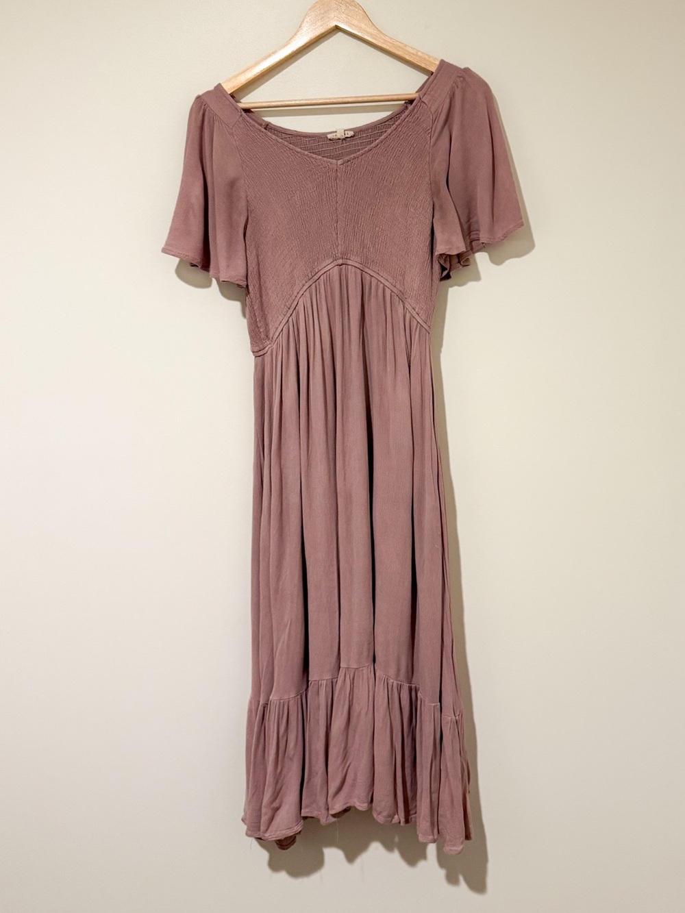JODIFL Dusty Mauve Maxi Dress with Flutter Sleeves